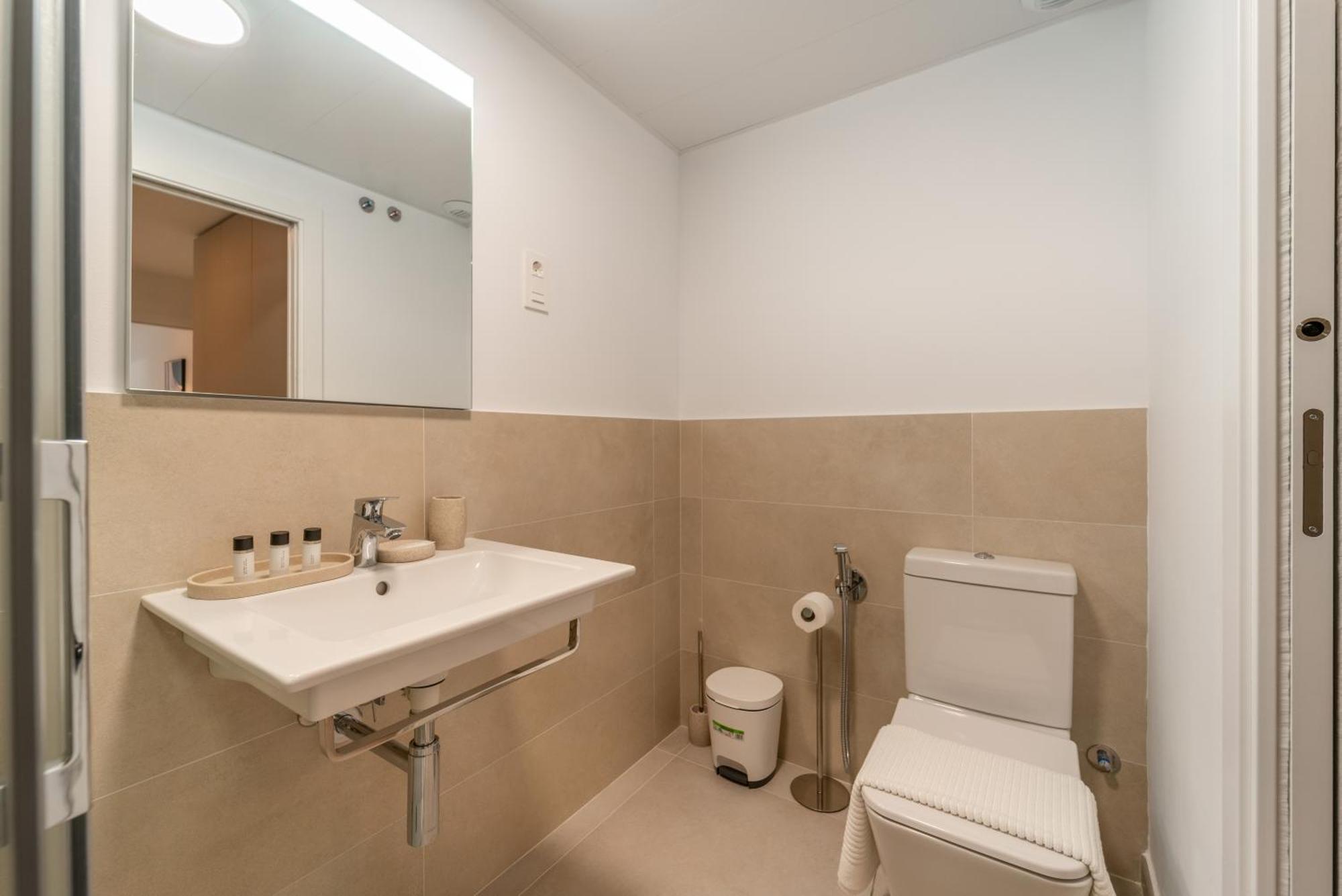 Panoramic Sea View 4 Bedroom Stupa Duplex With Jacuzzi Apartment